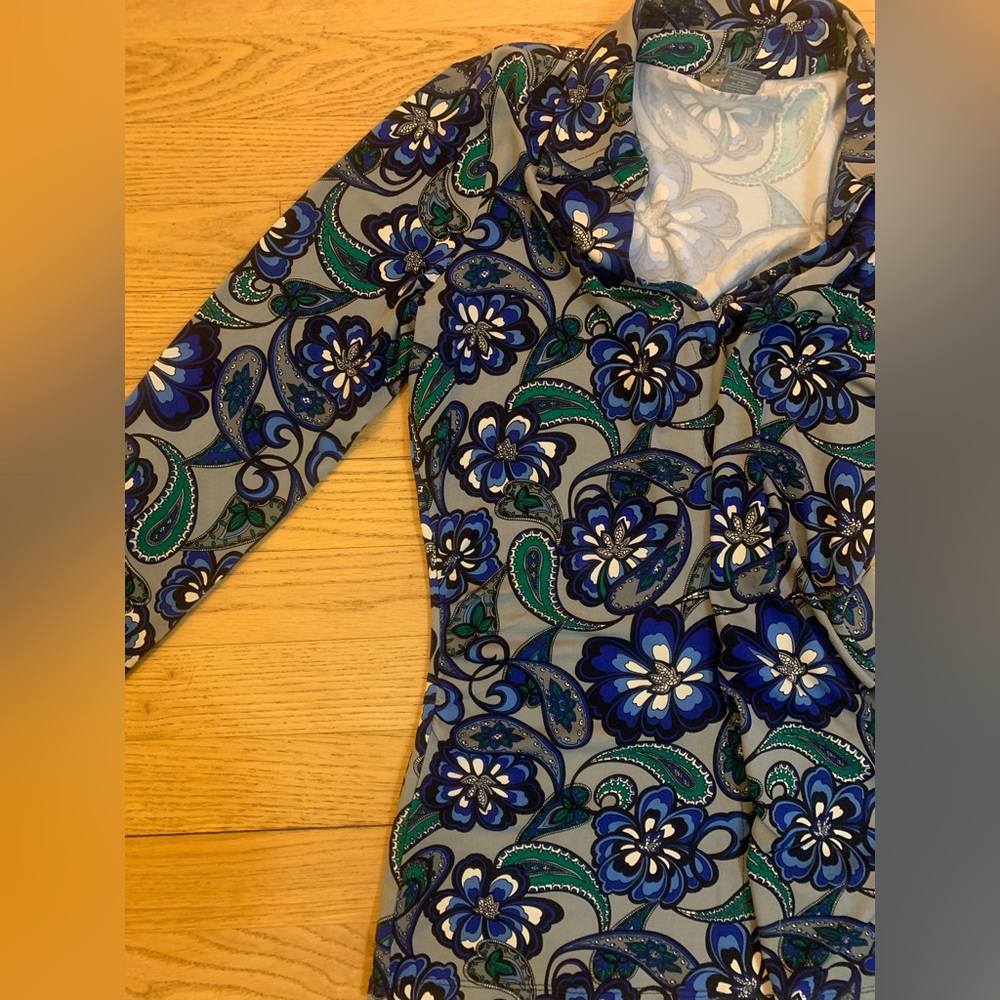 Y2K Print Button Down 🪷 - Picture 11 of 14